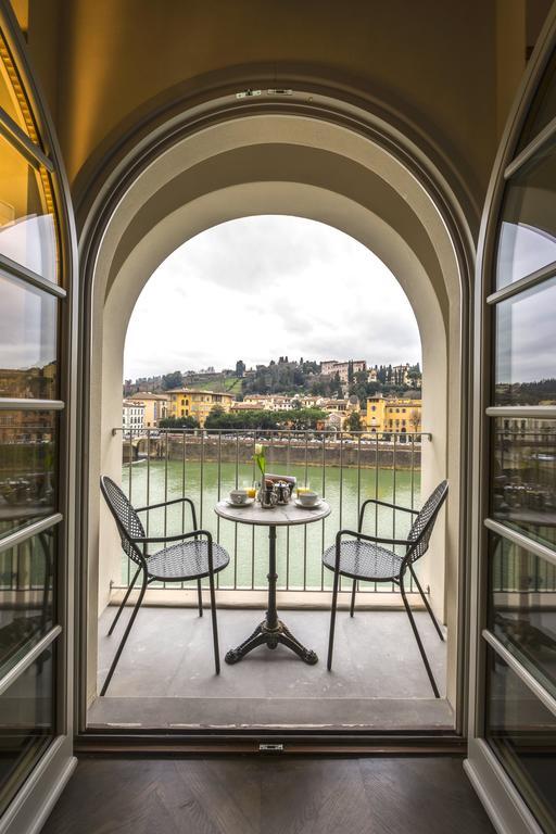 Junior Suite with Balcony