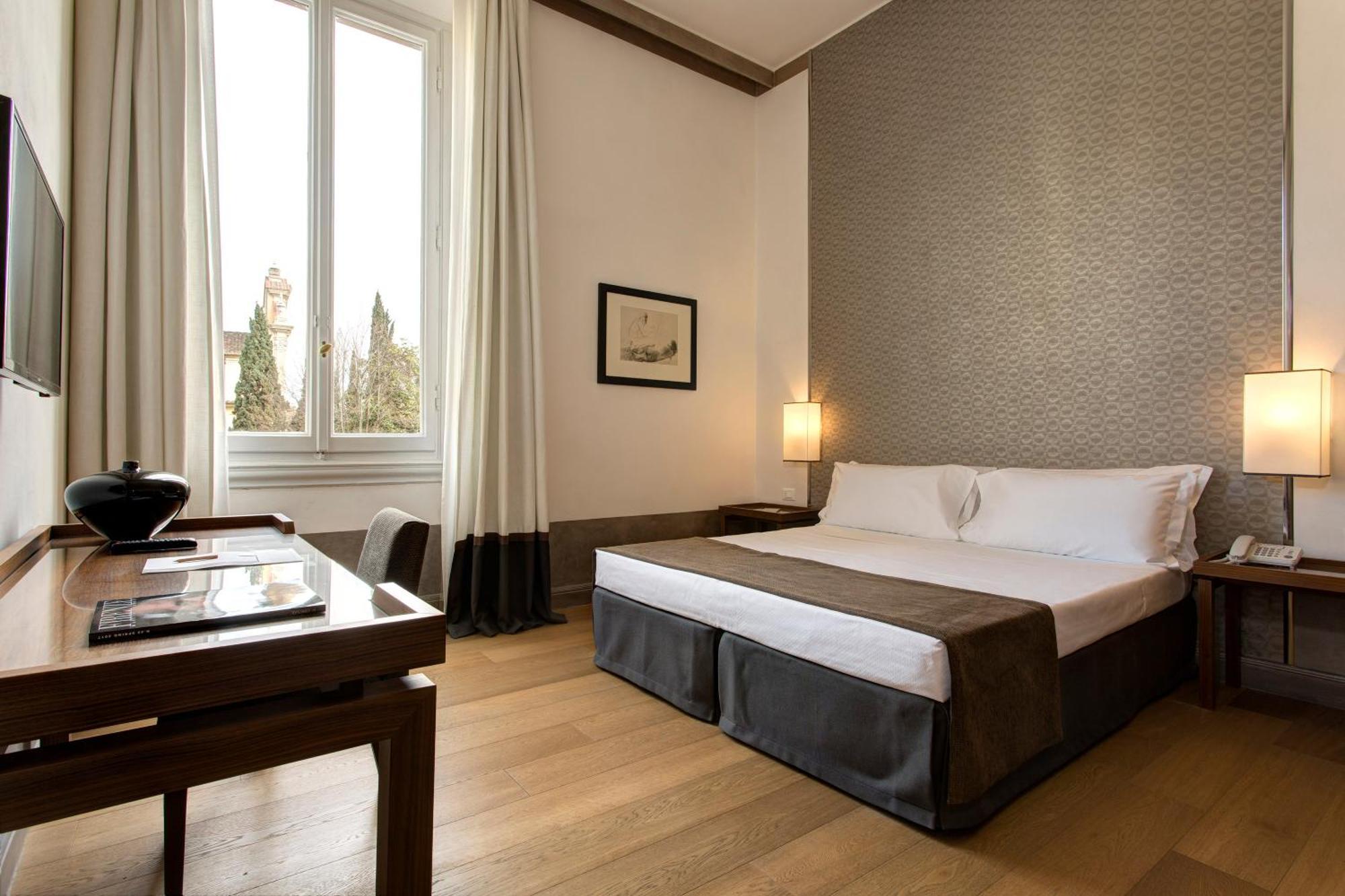 Deluxe Double Room with Garden View