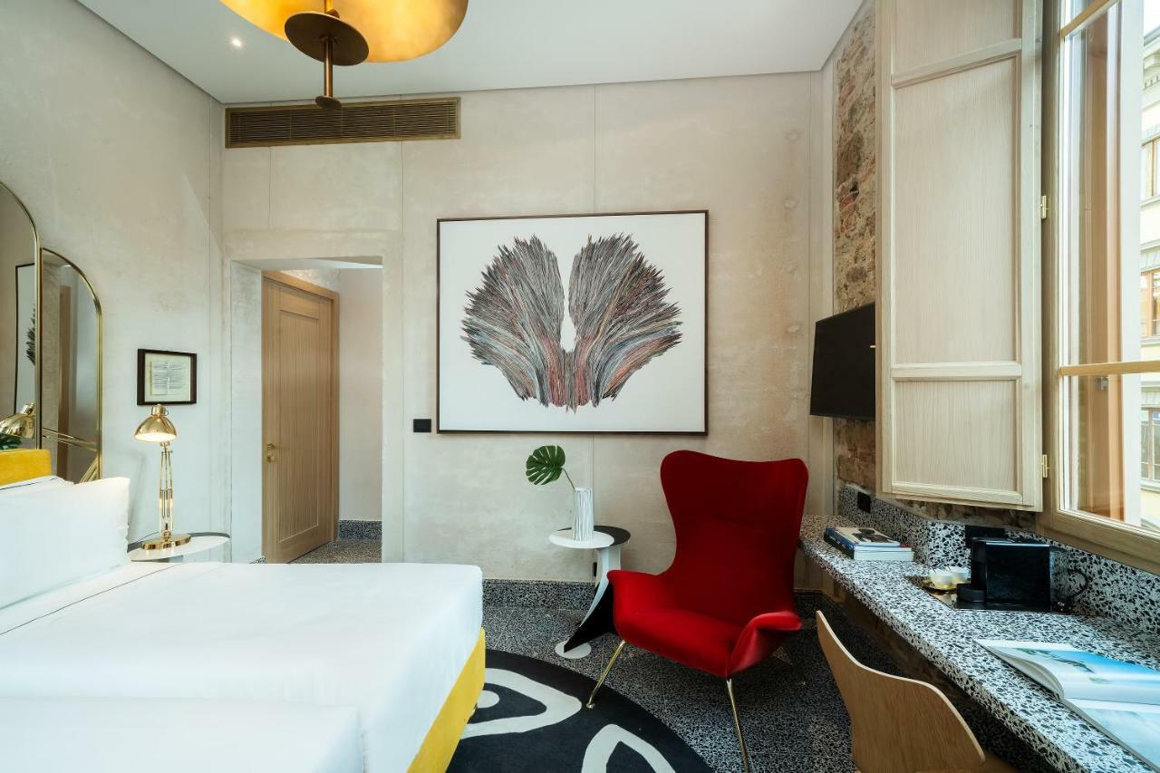 Deluxe Room,929989138:JPEG