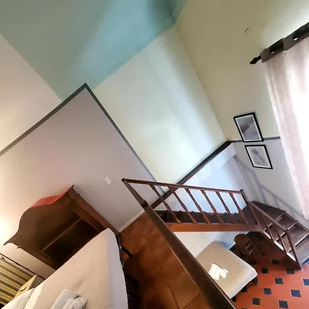 Hotel Fedora-2