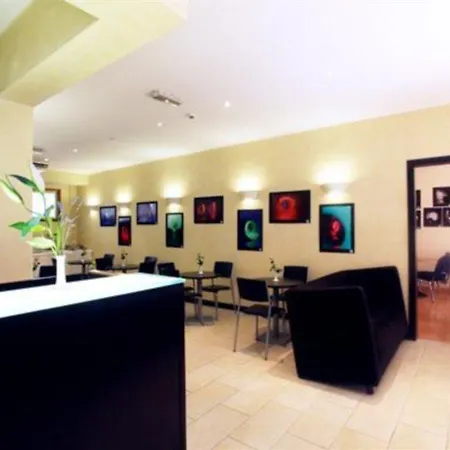 Airport Hotel-2